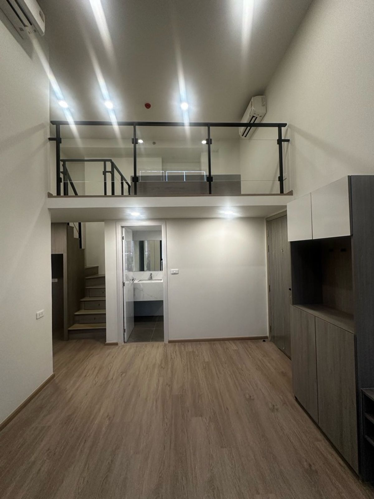 ขายคอนโดรัตนาธิเบศร์ สนามบินน้ำ พระนั่งเกล้า : Duo Space 1 Bedroom Plus 47 sq.m