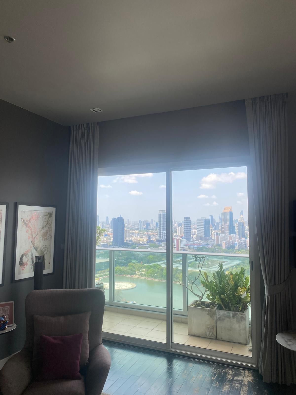 ขายคอนโดสุขุมวิท อโศก ทองหล่อ : ขายคอนโดหรู Millennium Residence ชั้นสูง วิวสวย 3 ห้องนอน ใจกลางสุขุมวิท