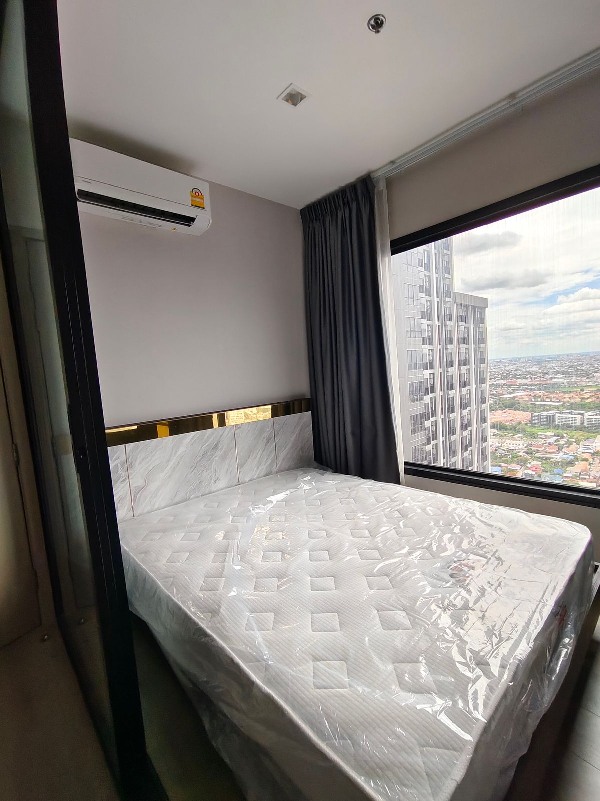ให้เช่าคอนโดรัตนาธิเบศร์ สนามบินน้ำ พระนั่งเกล้า : 🌆 ให้เช่าคอนโด The Politan Rive (เดอะโพลิแทน รีฟ) ชั้นสูง วิวสวย💛🧡💚    ไลน์ไอดี @richycat 💛🧡💚  