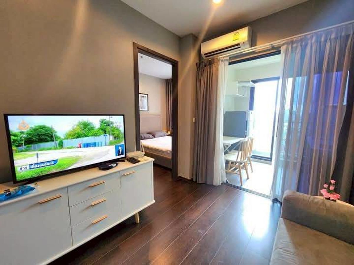 For RentCondoSukhumvit, Asoke, Thonglor : 🔴16,000 ฿ 🔴 🔴 𝗖 ​​𝗘𝗸𝗸𝗮𝗺𝗮𝗶┃ 𝗘𝗸𝗸𝗮𝗺𝗮𝗶┃ Ekkamai ✅ Near BTS Ekkamai, happy to service 🙏 Interested in greeting 𝙇𝙄𝙉𝙀 Mana (answer very quickly): 📱 Property code 6806-0401 📱: ID LINE:@bbcondo88