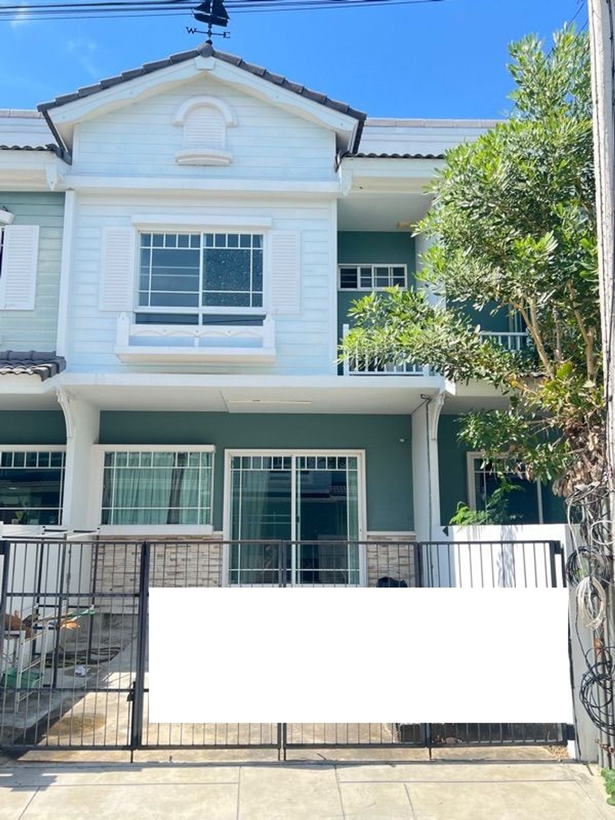 For RentHouseSamut Prakan,Samrong : Rent 20 sq.who, 2 bedrooms, 3 water, 2 -story townhome, VILGGIO, Bang Na Km 26