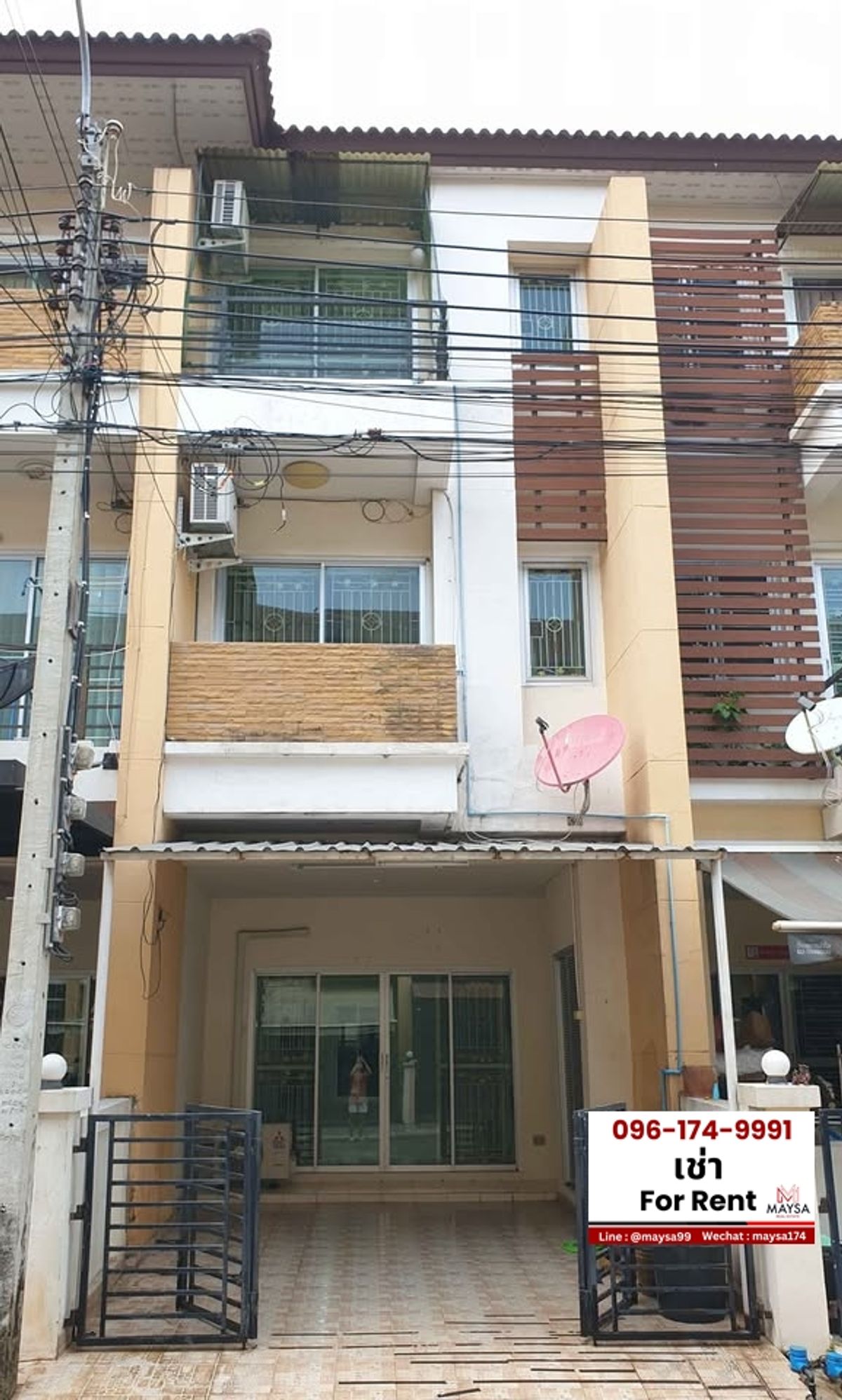 ให้เช่าทาวน์โฮมอ่อนนุช อุดมสุข : 🏡 ให้เช่าทาวน์โฮม 3 ชั้น  (อ่อนนุช 17)   🚅 ใกล้ BTS อ่อนนุช เพียง 3.5  กม เท่านั้น  บ้านว่างพร้อมเข้าอยู่   ✅✅ 🐶🐱 สามารถเลี้ยงสัตว์เล็กได้ 🐶🐱