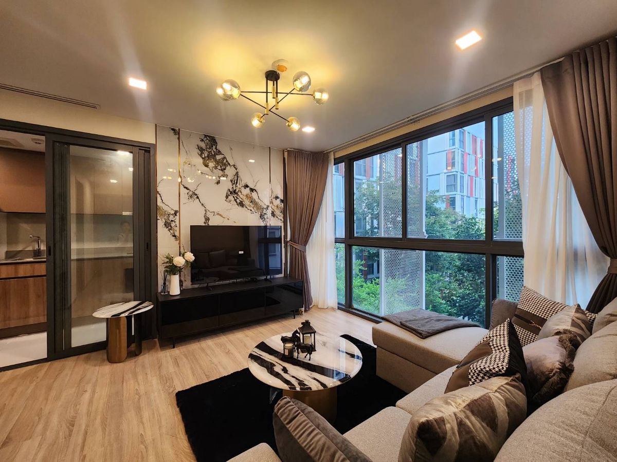 ให้เช่าคอนโดสุขุมวิท อโศก ทองหล่อ : ให้เช่า Taka Haus ราคา 55,000 บาท [MKr250607]