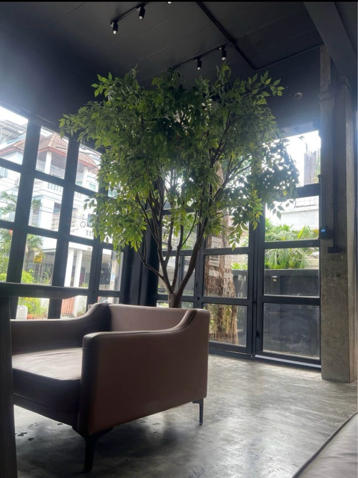 ให้เช่าโฮมออฟฟิศรามคำแหง หัวหมาก : Office/home studio for Rent at Town in Town 🏡