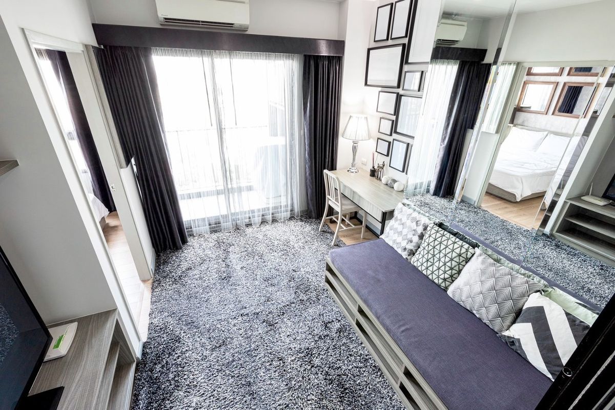 ขายคอนโดลาดพร้าว เซ็นทรัลลาดพร้าว : ขาย คอนโด Chapter One Midtown ลาดพร้าว 24 ห้องมุม 32 ตรม. ตกแต่งสวย เฟอร์นิเจอร์ครบ