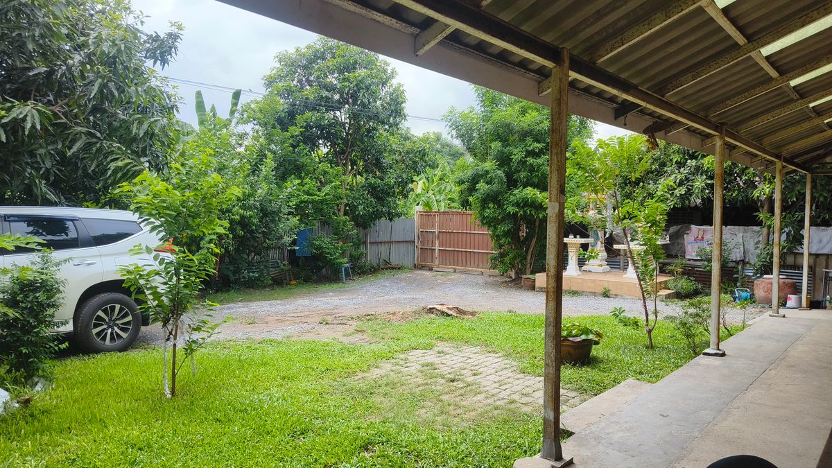 For SaleHousePinklao, Charansanitwong : House for sale in the city's center, good vibes, good humidity