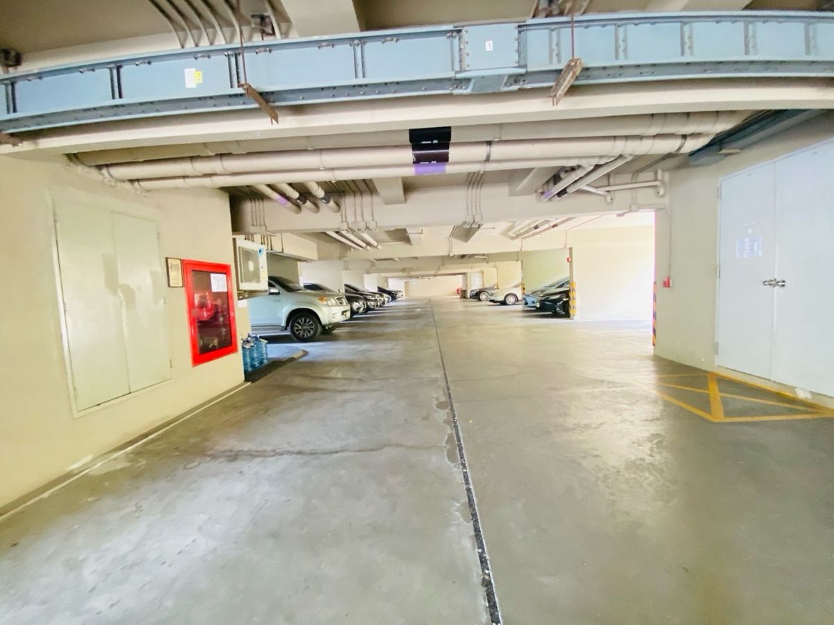 ขายคอนโดสุขุมวิท อโศก ทองหล่อ : เลต ดเวล สุขุมวิท26 คอนโด 3 ชั้น สุด Rare Item พร้อมสระว่ายน้ำส่วนตัว ใจกลางสุขุมวิท 26