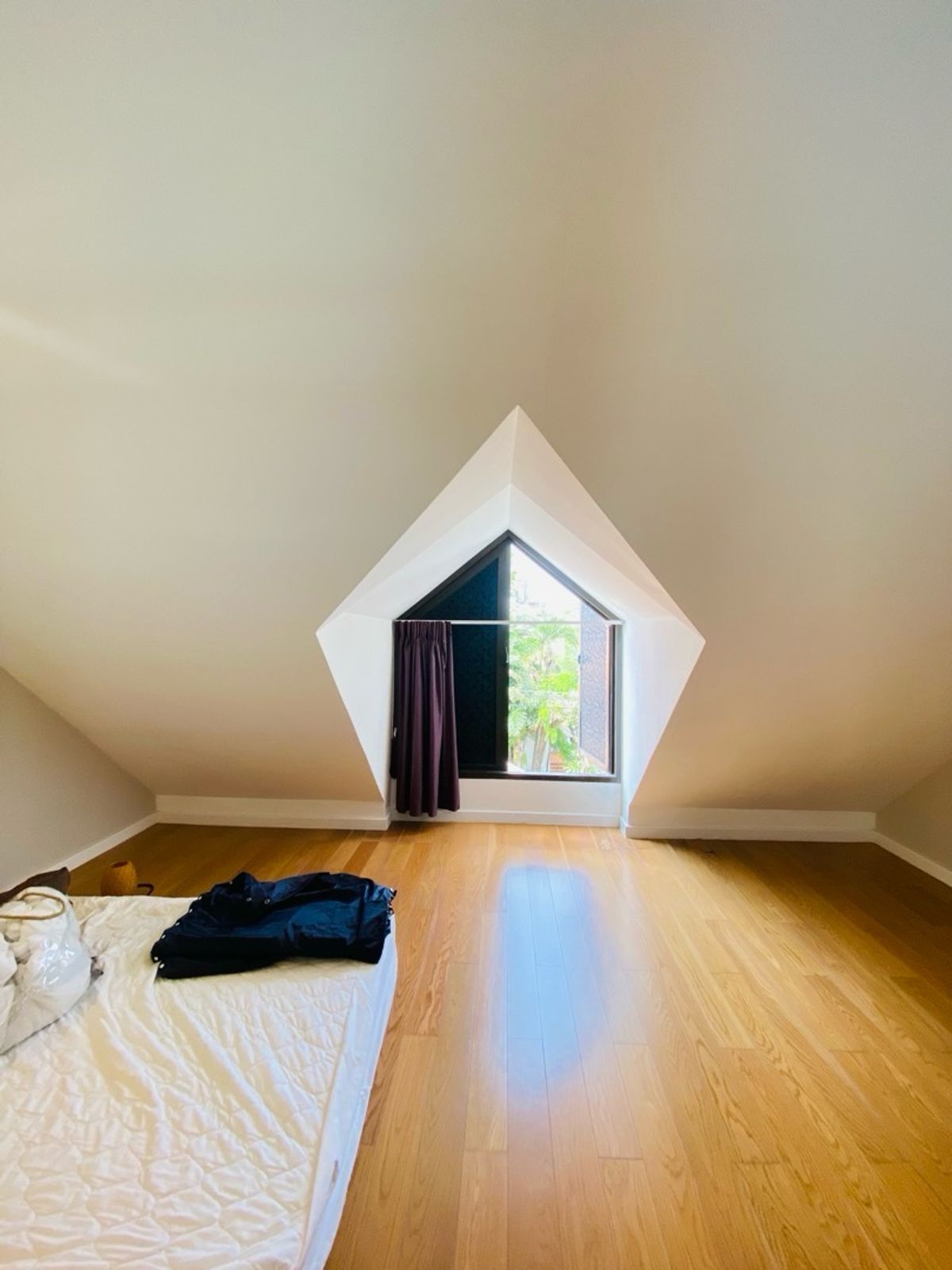 ขายคอนโดสุขุมวิท อโศก ทองหล่อ : เลต ดเวล สุขุมวิท26 คอนโด 3 ชั้น สุด Rare Item พร้อมสระว่ายน้ำส่วนตัว ใจกลางสุขุมวิท 26