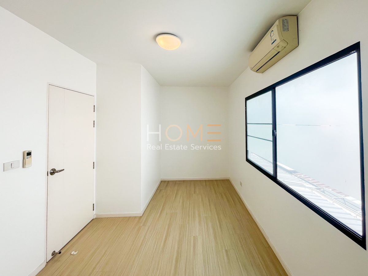 ขายทาวน์โฮมนวมินทร์ รามอินทรา : บ้านกลางเมือง นวมินทร์ 42 / 3 ห้องนอน (ขาย), Baan Klang Muang Nawamin 42 / 3 Bedrooms (FOR SALE) TPM099