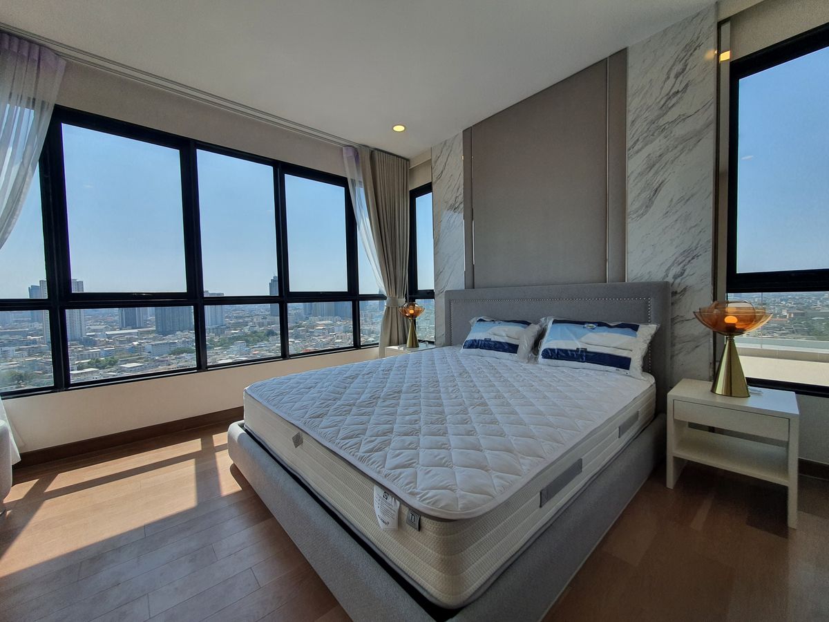 For RentCondoWongwianyai, Charoennakor : Penthouse for rent - Supalai Premier Charoen Nakhon Price 350,000 baht [MKr250615]