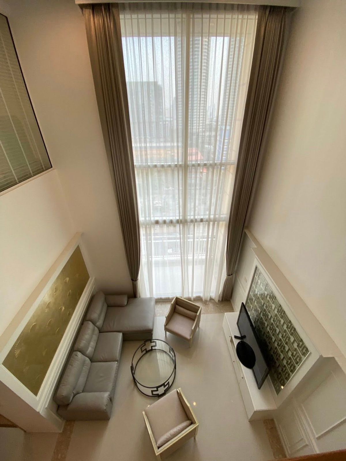 ให้เช่าคอนโดสาทร นราธิวาส : The Empire Place – Duplex for Rent  ✨ Spacious 2-Storey Unit in the Heart of Sathorn
