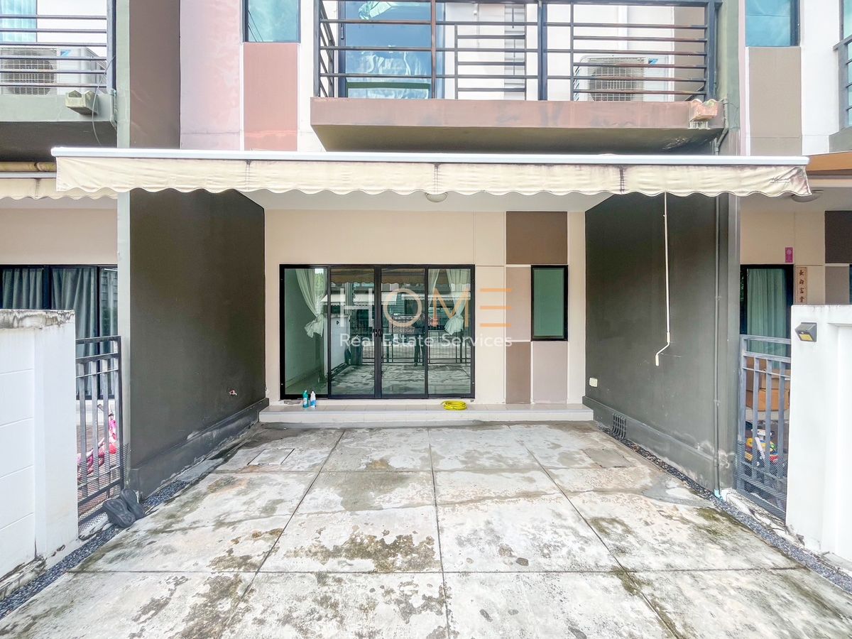 ขายทาวน์โฮมนวมินทร์ รามอินทรา : บ้านกลางเมือง นวมินทร์ 42 / 3 ห้องนอน (ขาย), Baan Klang Muang Nawamin 42 / 3 Bedrooms (FOR SALE) TPM099