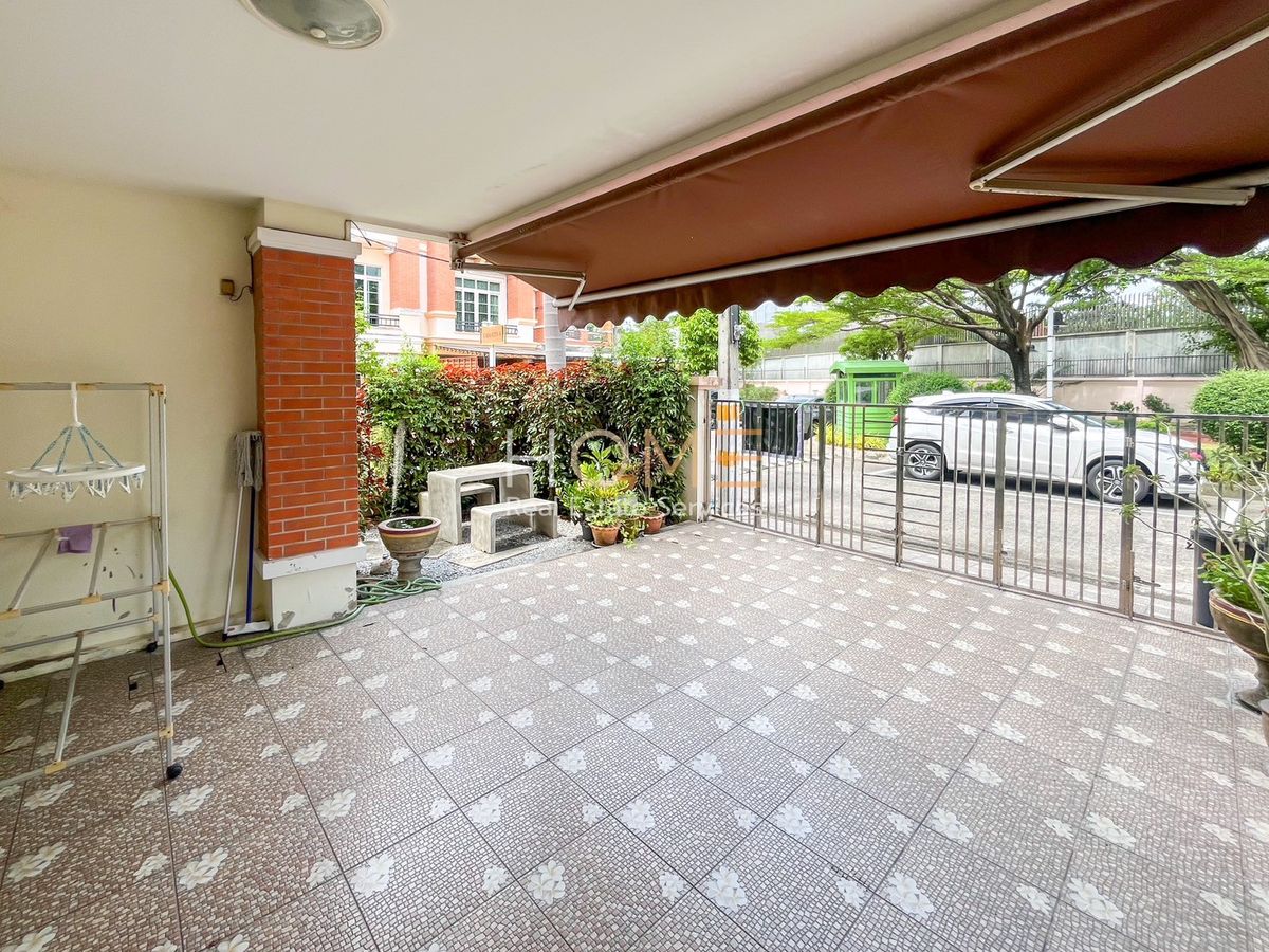 ขายทาวน์โฮมเกษตร นวมินทร์ ลาดปลาเค้า : หลังมุม สวนสวย พื้นที่จัดเต็ม 🔥 คาซ่าซิตี้ นวลจันทร์ 1 / 3 ห้องนอน (ขาย), Casa City Nuanjan 1 / 3 Bedrooms (FOR SALE) TPM085 