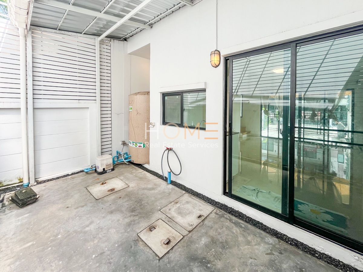 ขายทาวน์โฮมนวมินทร์ รามอินทรา : บ้านกลางเมือง นวมินทร์ 42 / 3 ห้องนอน (ขาย), Baan Klang Muang Nawamin 42 / 3 Bedrooms (FOR SALE) TPM099