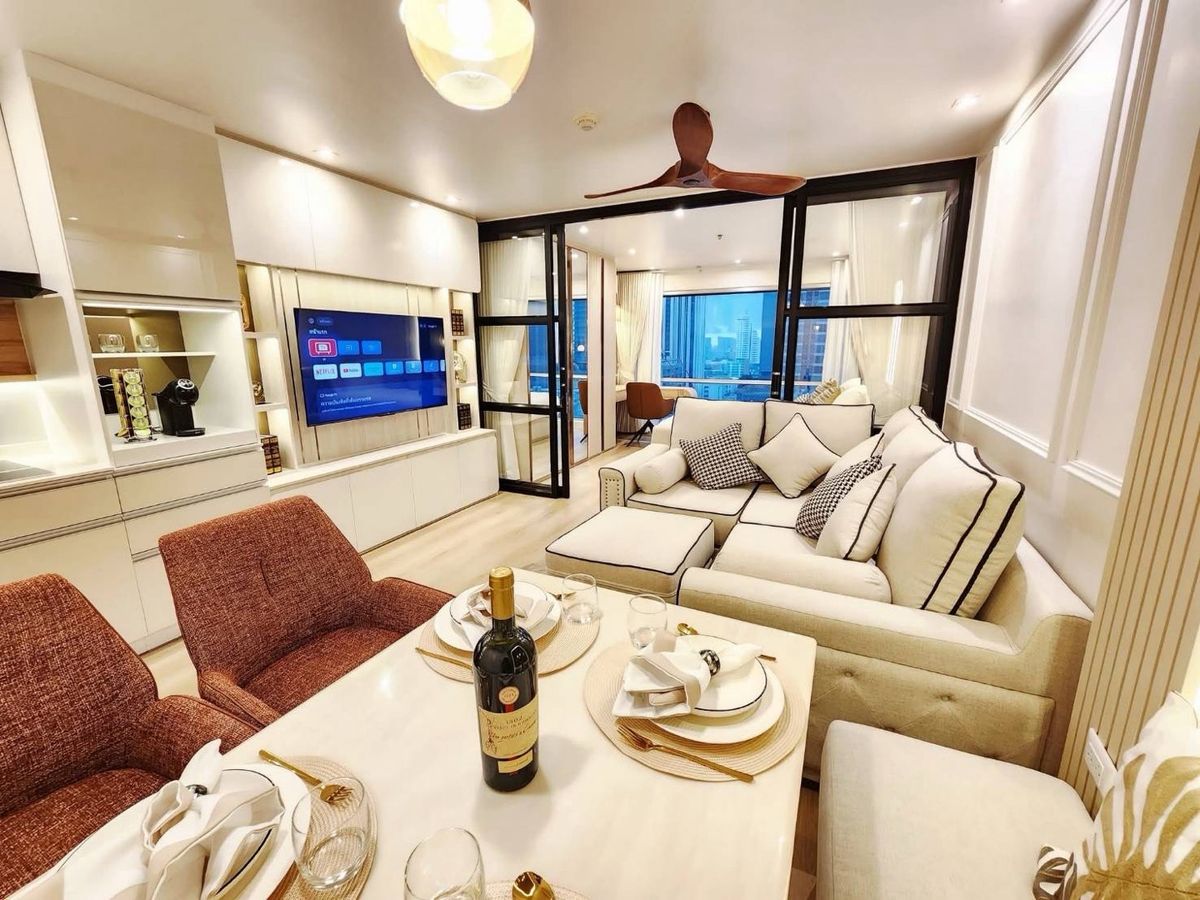 ขายคอนโดนานา : ✅Sukhumvit suite  ใกล้ Terminal 21 Asoke