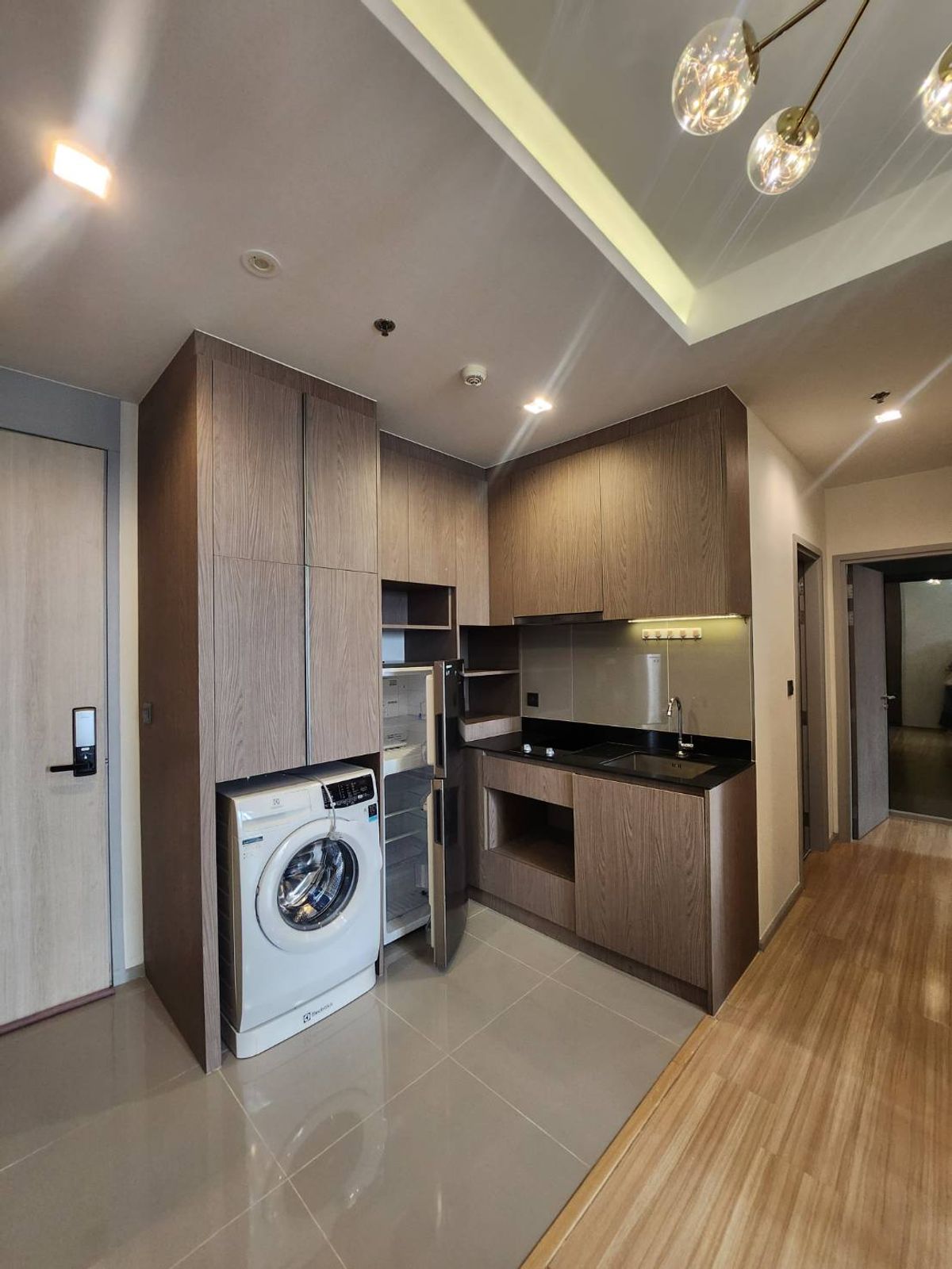 For RentCondoSapankwai,Jatujak : 🐔🐦🐠🦖🐪🦔 Rent Condo to pet friendly 🐶🐱🐹🐰🐷🐔🐦 2 bedrooms, only 31,000 baht per month. Electrical appliances and full furniture Ready to move in