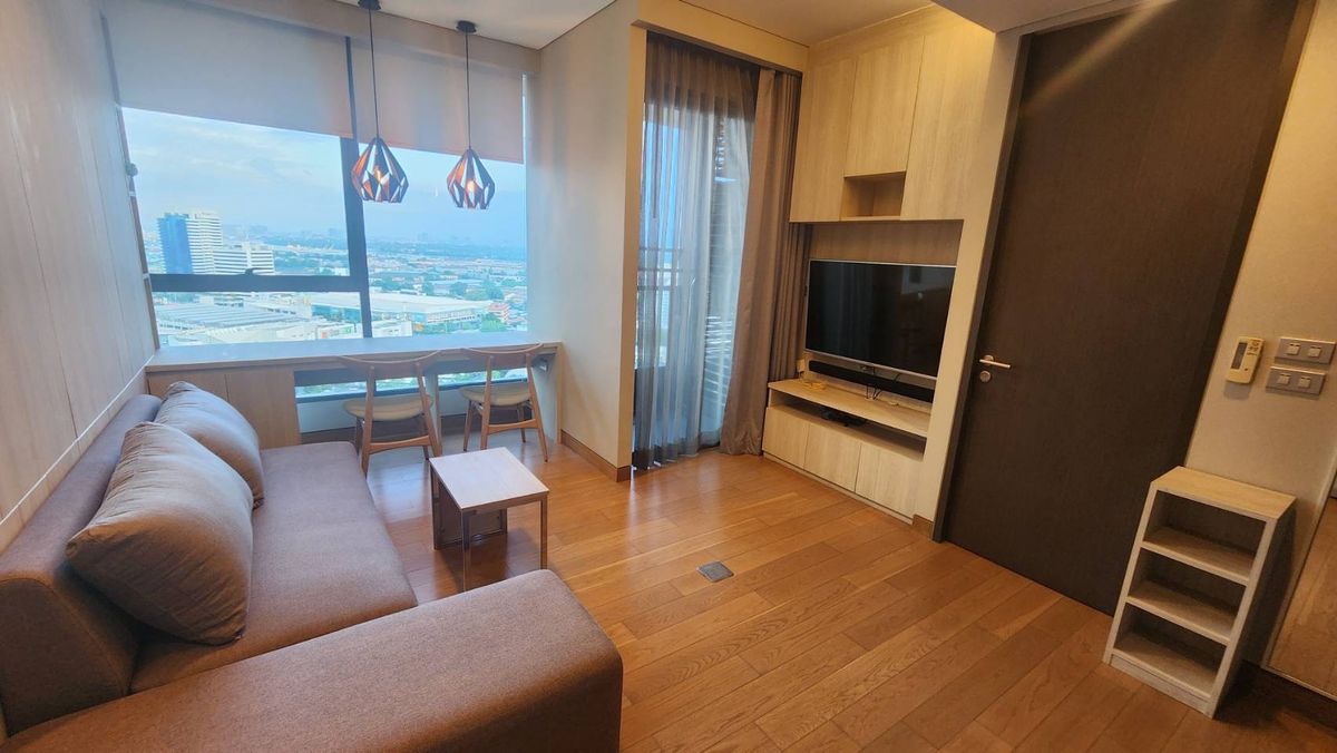 ให้เช่าคอนโดสุขุมวิท อโศก ทองหล่อ : Condo for Rent at The Lumpini 24 – Luxury Living in the Heart of Bangkok✨
