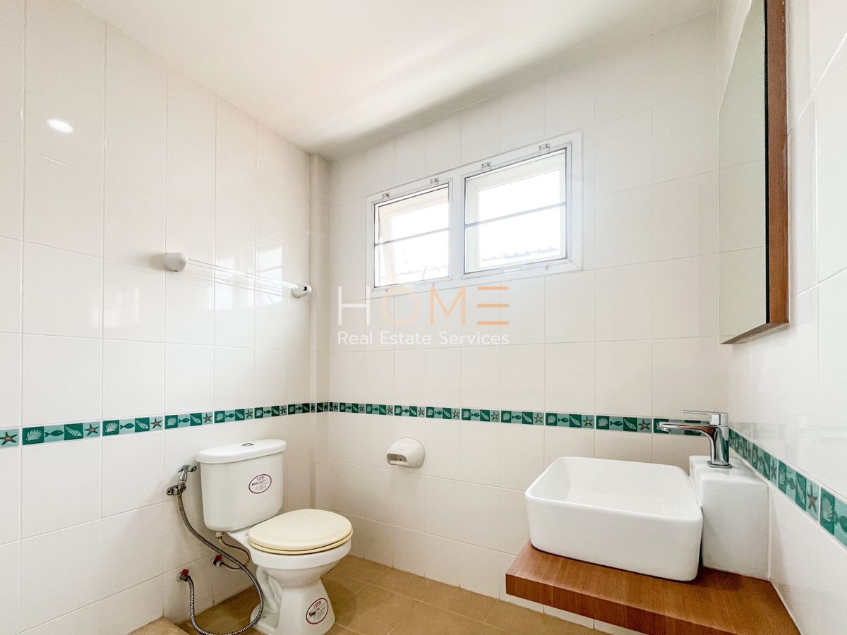 ขายทาวน์โฮมเกษตร นวมินทร์ ลาดปลาเค้า : หลังมุม สวนสวย พื้นที่จัดเต็ม 🔥 คาซ่าซิตี้ นวลจันทร์ 1 / 3 ห้องนอน (ขาย), Casa City Nuanjan 1 / 3 Bedrooms (FOR SALE) TPM085 