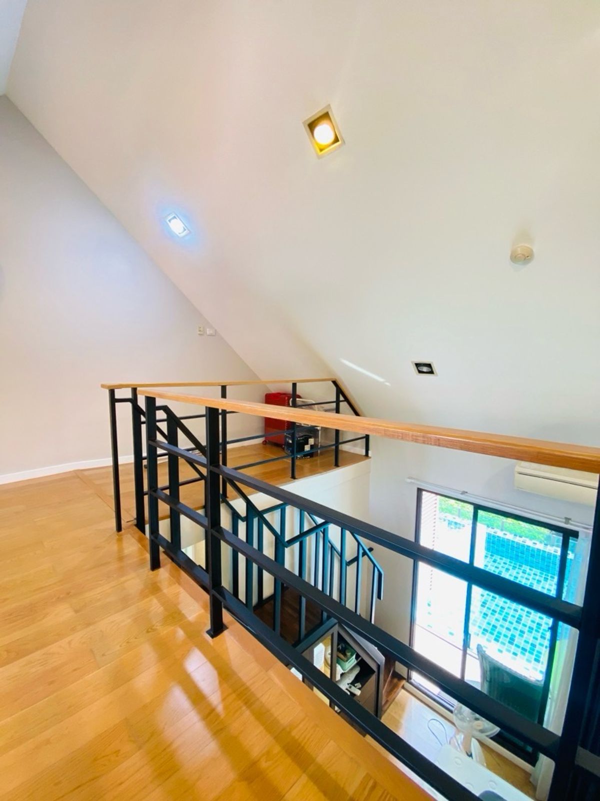 ขายคอนโดสุขุมวิท อโศก ทองหล่อ : เลต ดเวล สุขุมวิท26 คอนโด 3 ชั้น สุด Rare Item พร้อมสระว่ายน้ำส่วนตัว ใจกลางสุขุมวิท 26