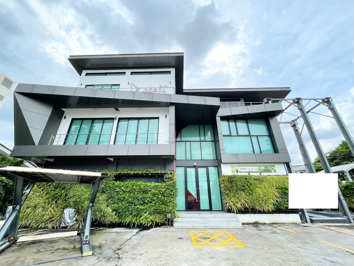 โฮมออฟฟิศพระราม 9 เพชรบุรีตัดใหม่ RCA : ให้เช่า Home Office พระราม9 ซอย 43 ห่างถนนพระราม9 เพียง 220 เมตร