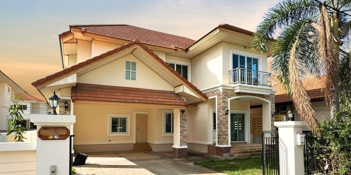 For SaleHouseChiang Mai : Luxury single house, Pimuk 4 - Phimuk 4, Loei, Payap University, near Central Festival 15 minutes, strong structure Perfect function