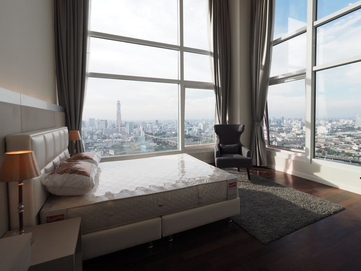ให้เช่าคอนโดพระราม 9 เพชรบุรีตัดใหม่ RCA : ให้เช่า Penthouse - Circle Condominium ราคา 220,000 บาท [MKr250611]