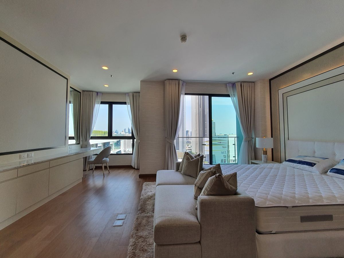 For RentCondoWongwianyai, Charoennakor : Penthouse for rent - Supalai Premier Charoen Nakhon Price 350,000 baht [MKr250615]