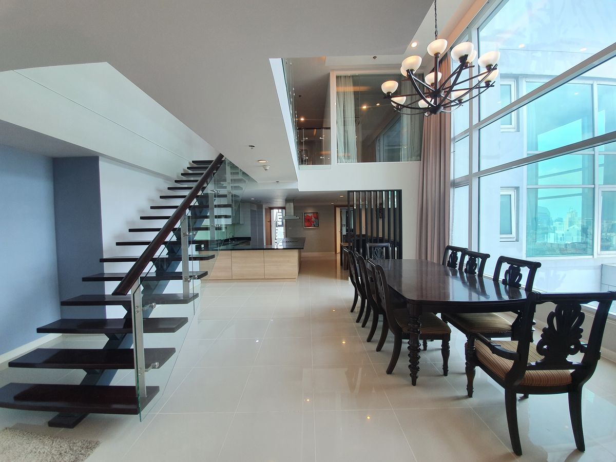 For RentCondoRama9, Petchburi, RCA : Penthouse For rent Circle Condominium Price 220,000 baht [MKr250611]