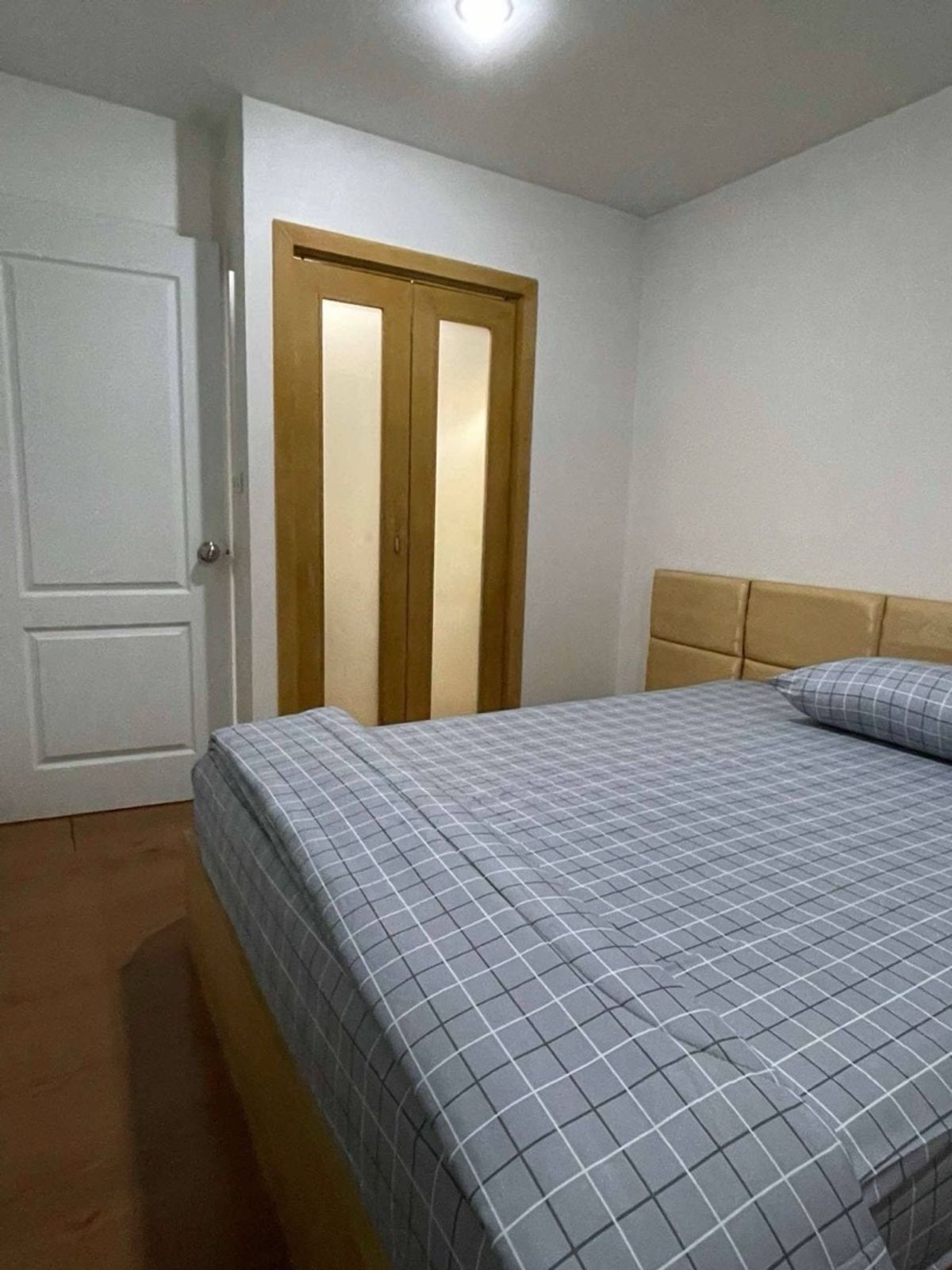 ให้เช่าคอนโดอ่อนนุช อุดมสุข : For Rent : The Next condominium Sukhumvit 52 - Close to BTS Onnut 
( 38 Sqm , 3rd Floor ) 