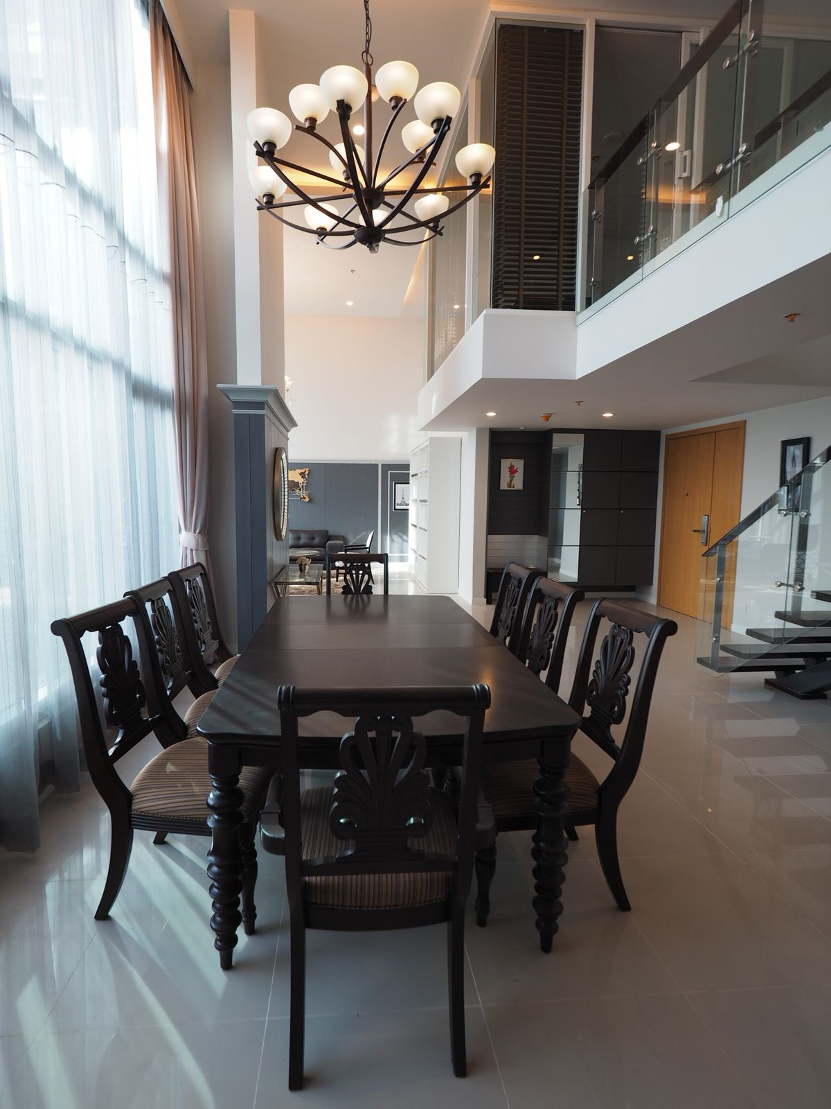 ให้เช่าคอนโดพระราม 9 เพชรบุรีตัดใหม่ RCA : ให้เช่า Penthouse - Circle Condominium ราคา 220,000 บาท [MKr250611]