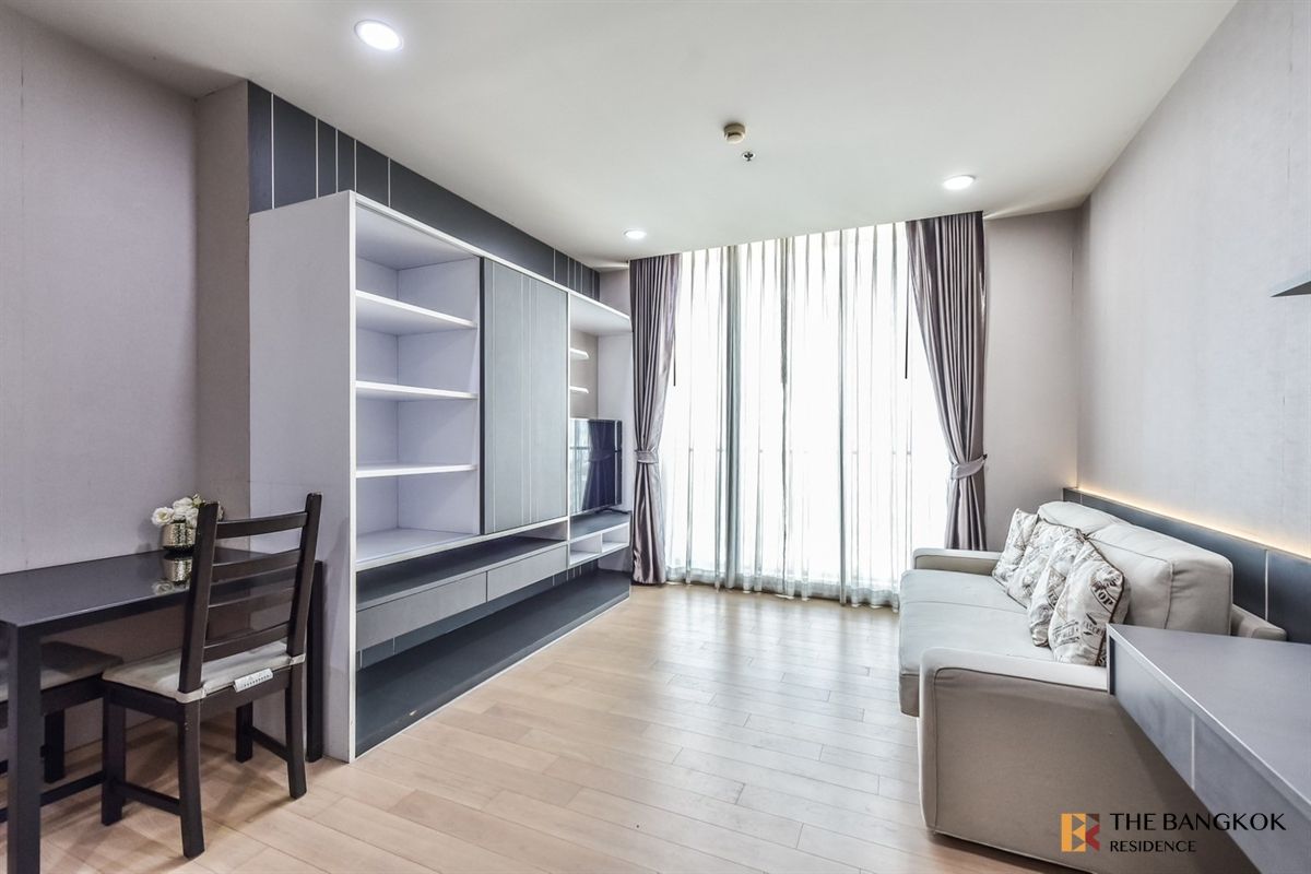 ให้เช่าคอนโดอารีย์ อนุสาวรีย์ : ให้เช่าห้องสวยมากใกล้ BTSอารีย์ คอนโด Noble RED 1B1B 55 sqm. 30K/Month เท่านั้น