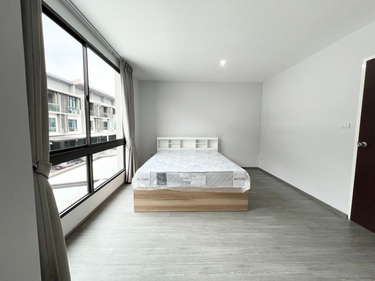 ทาวน์โฮมเกษตร นวมินทร์ ลาดปลาเค้า : ขาย ทาว์นโฮมหรู โครงการ The Landmark เอกมัย-รามอินทรา จาก Land and House บ้าน renovate ใหม่ เฟอร์ครบ พร้อมอยู่