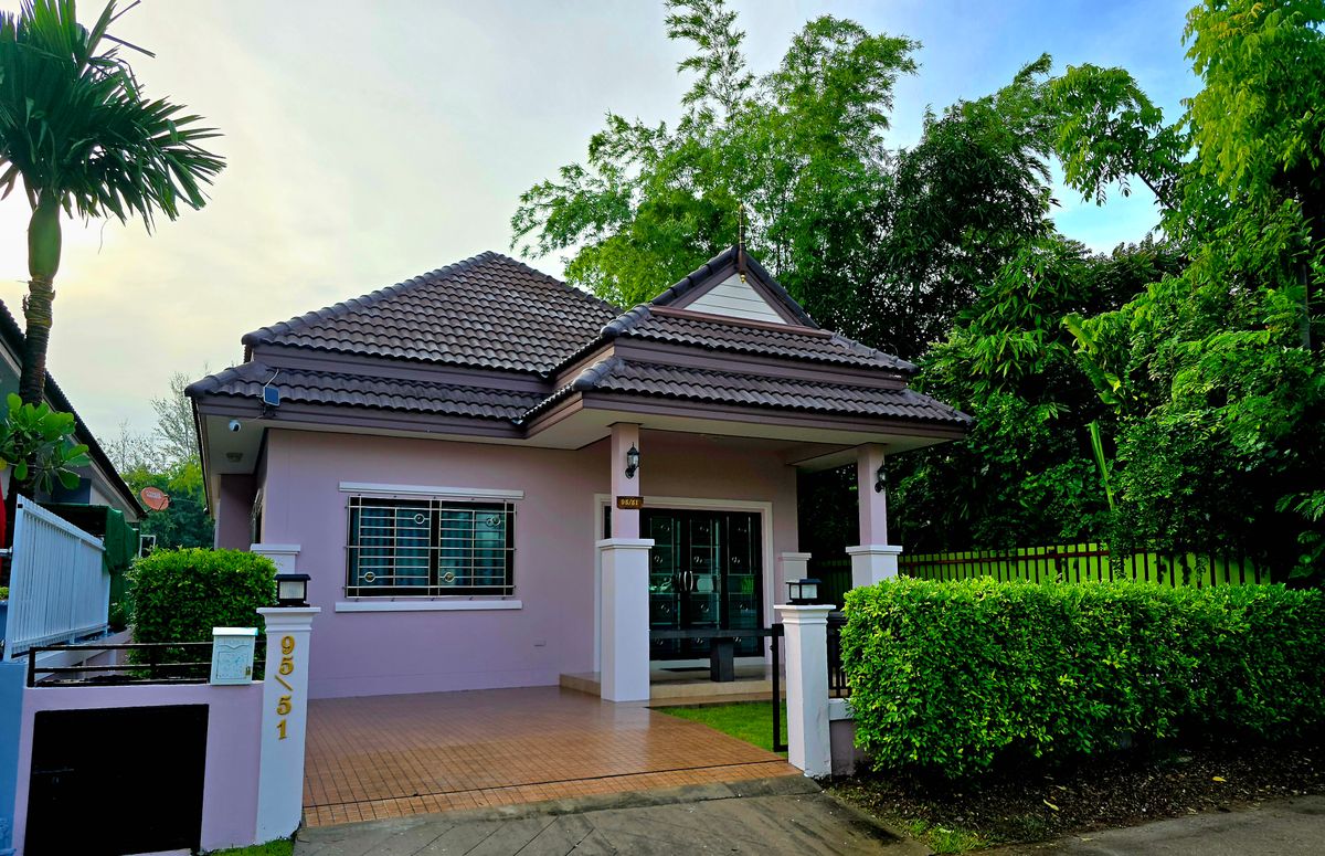 ขายบ้านอุดรธานี : บ้าน 2 ห้องนอน/2 ห้องอาบน้ำใน Na di, Udon Thani