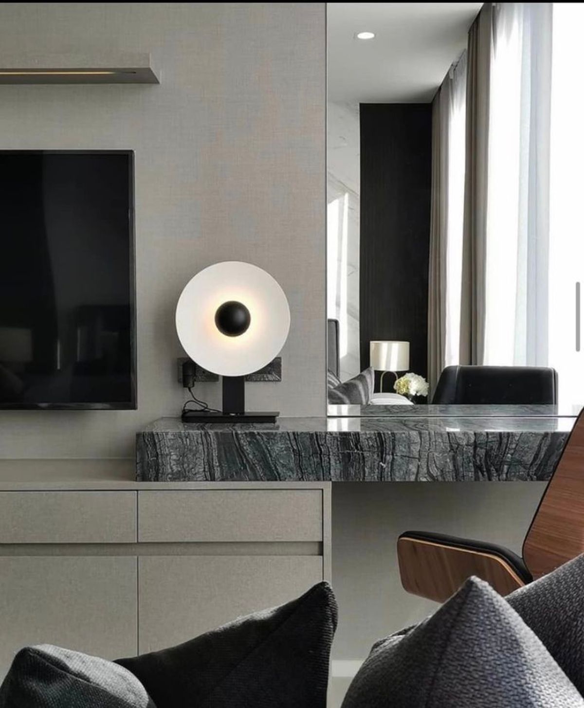 For RentCondoWitthayu, Chidlom, Langsuan, Ploenchit : Noble Ploenchit LSIR0131