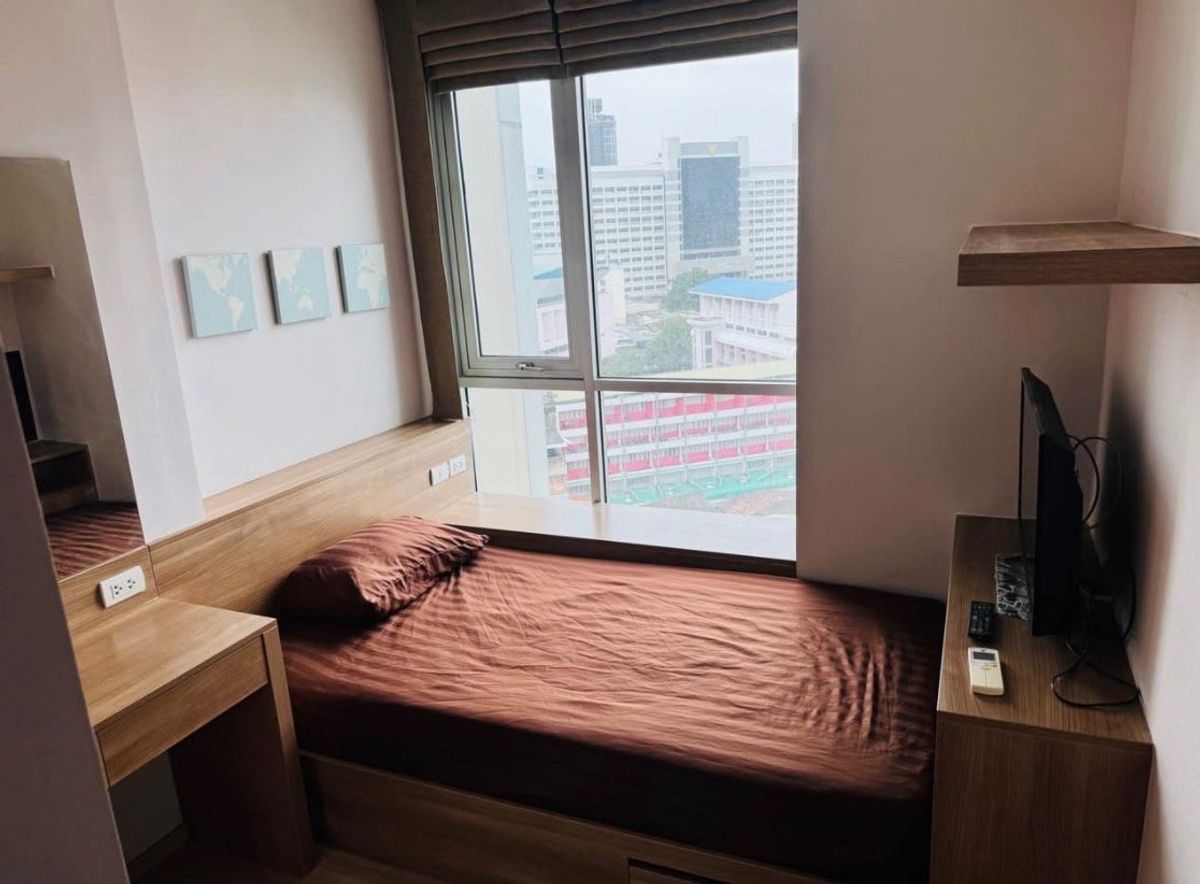 ให้เช่าคอนโดสาทร นราธิวาส : ให้เช่า ✨ Rhythm Sathorn ✨ เฟอร์นิเจอร์ และ เครื่องใช้ไฟฟ้าครบ ใกล้ BTS สะพานตากสิน