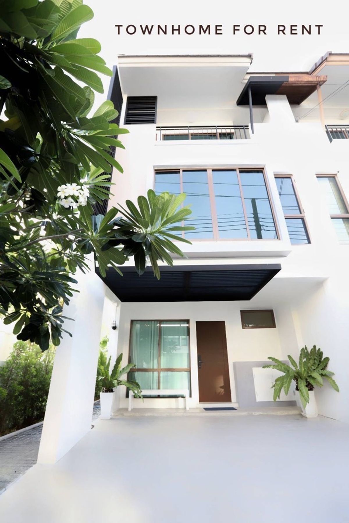 TownhomeOnnut, Udomsuk : Rent a townhome near BTS, Bangchak, after the beautiful corner is ready to move in.