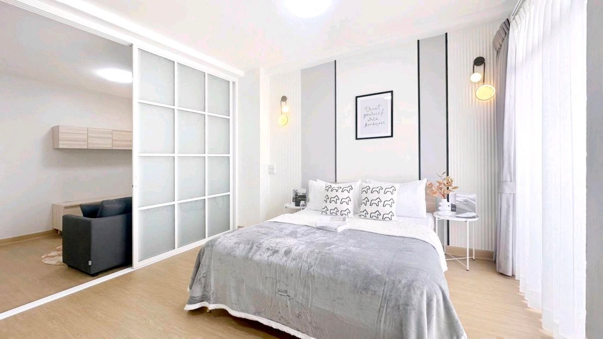 For SaleCondoPattanakan, Srinakarin : Stay comfortably without having to squeeze the function. It will work. Will be easy to rent Because the location is the best near the expressway near the train! 🌳 Thai Narong Tower Project 🌳