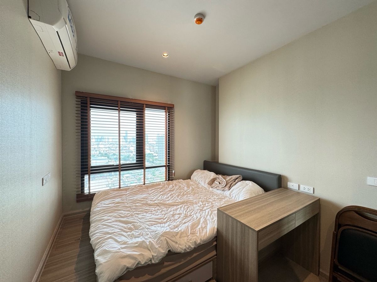ให้เช่าคอนโดท่าพระ ตลาดพลู วุฒากาศ : 🔥For Rent🔥📍BTS Talat Phlu 
🤩Free cleaning service twice a month🤩
