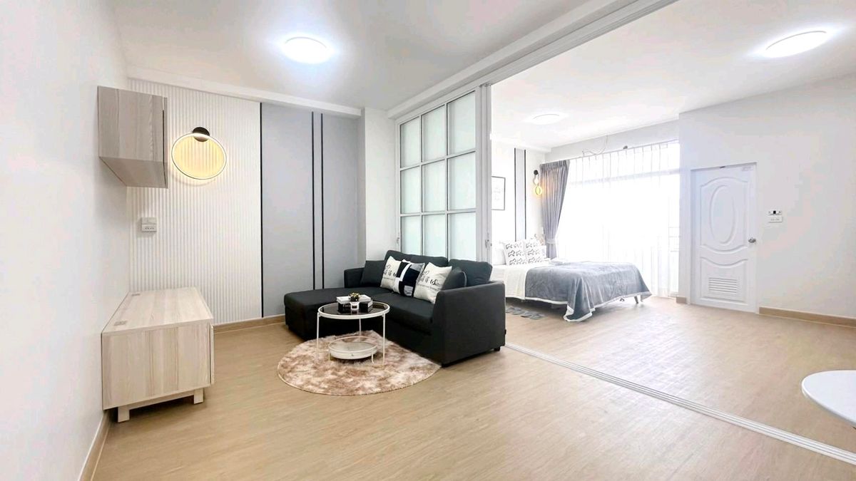 For SaleCondoPattanakan, Srinakarin : Stay comfortably without having to squeeze the function. It will work. Will be easy to rent Because the location is the best near the expressway near the train! 🌳 Thai Narong Tower Project 🌳