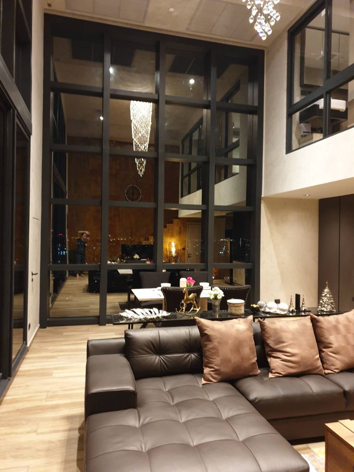 ให้เช่าคอนโดสุขุมวิท อโศก ทองหล่อ : 🔥 Luxury 1 bedroom Duplex with unblock view for rent THE LOFT ASOKE 🔥