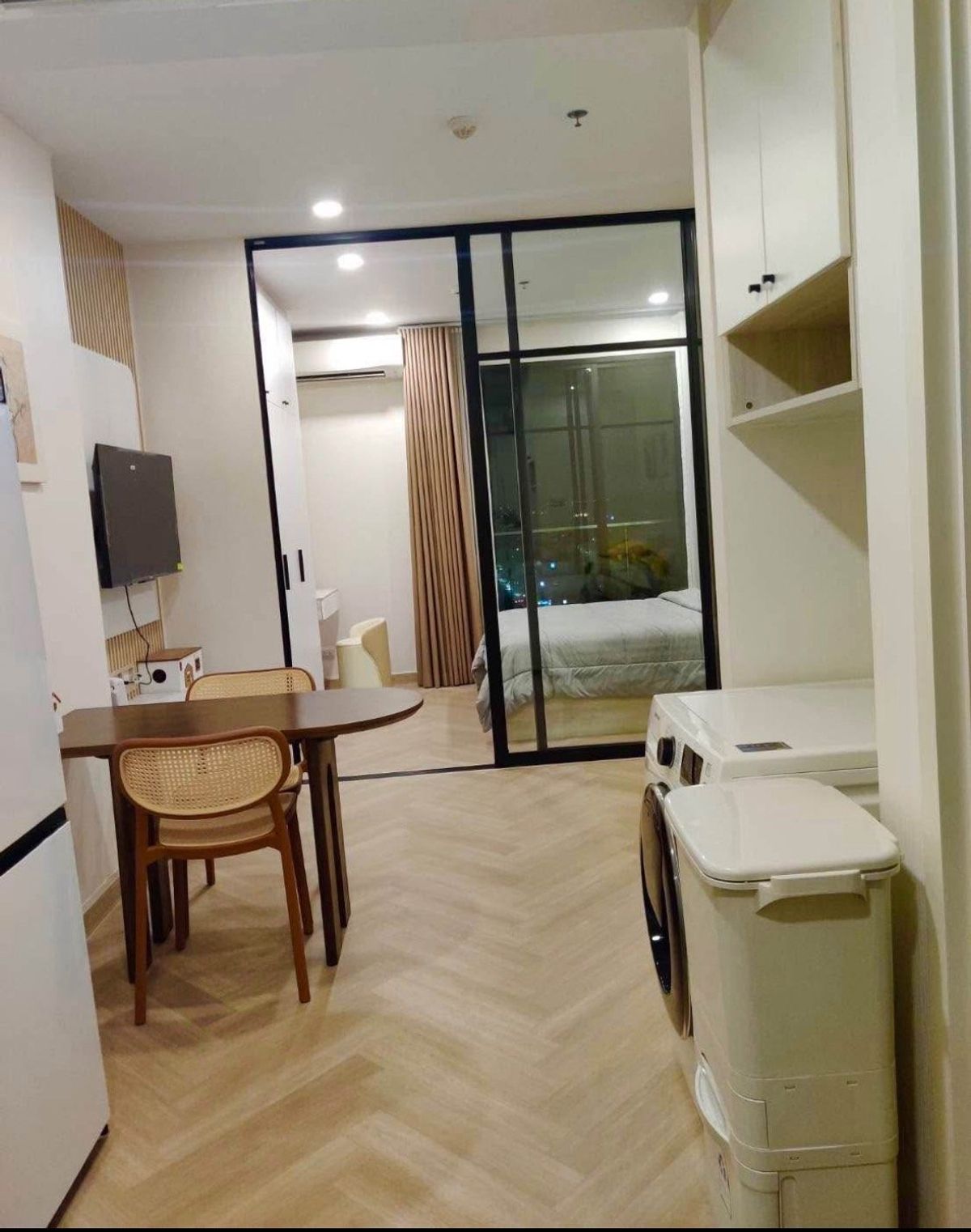 ให้เช่าคอนโดวงเวียนใหญ่ เจริญนคร : ให้เช่า ✨ Supalai Premier Charoen Nakhon ✨ ใกล้ BTS กรุงธนบุรี เฟอร์นิเจอร์ และ เครื่องใช้ไฟฟ้าครบ 