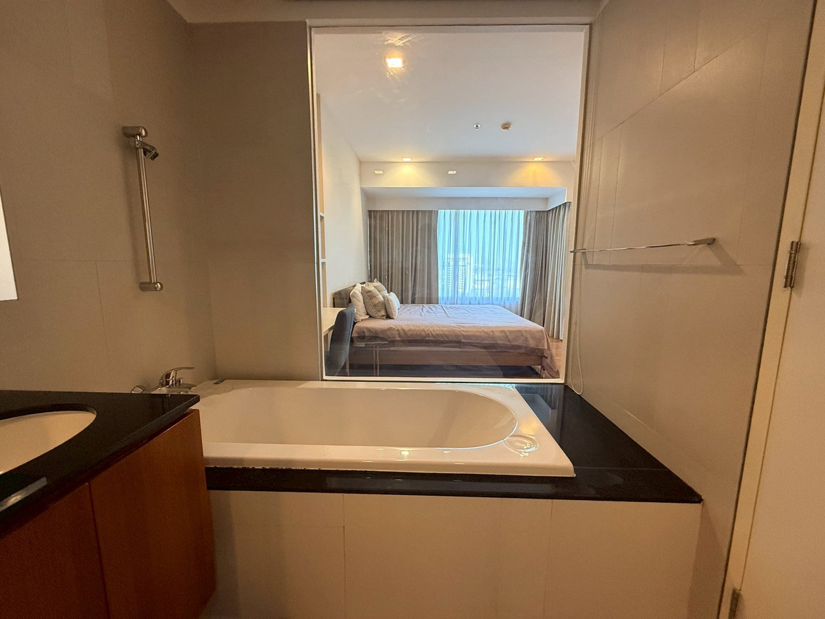 ให้เช่าคอนโดวิทยุ ชิดลม หลังสวน : Amanta Lumpini ให้เช่า ห้องใหญ่ ราคาดี ใกล้ MRT ลุมพินี