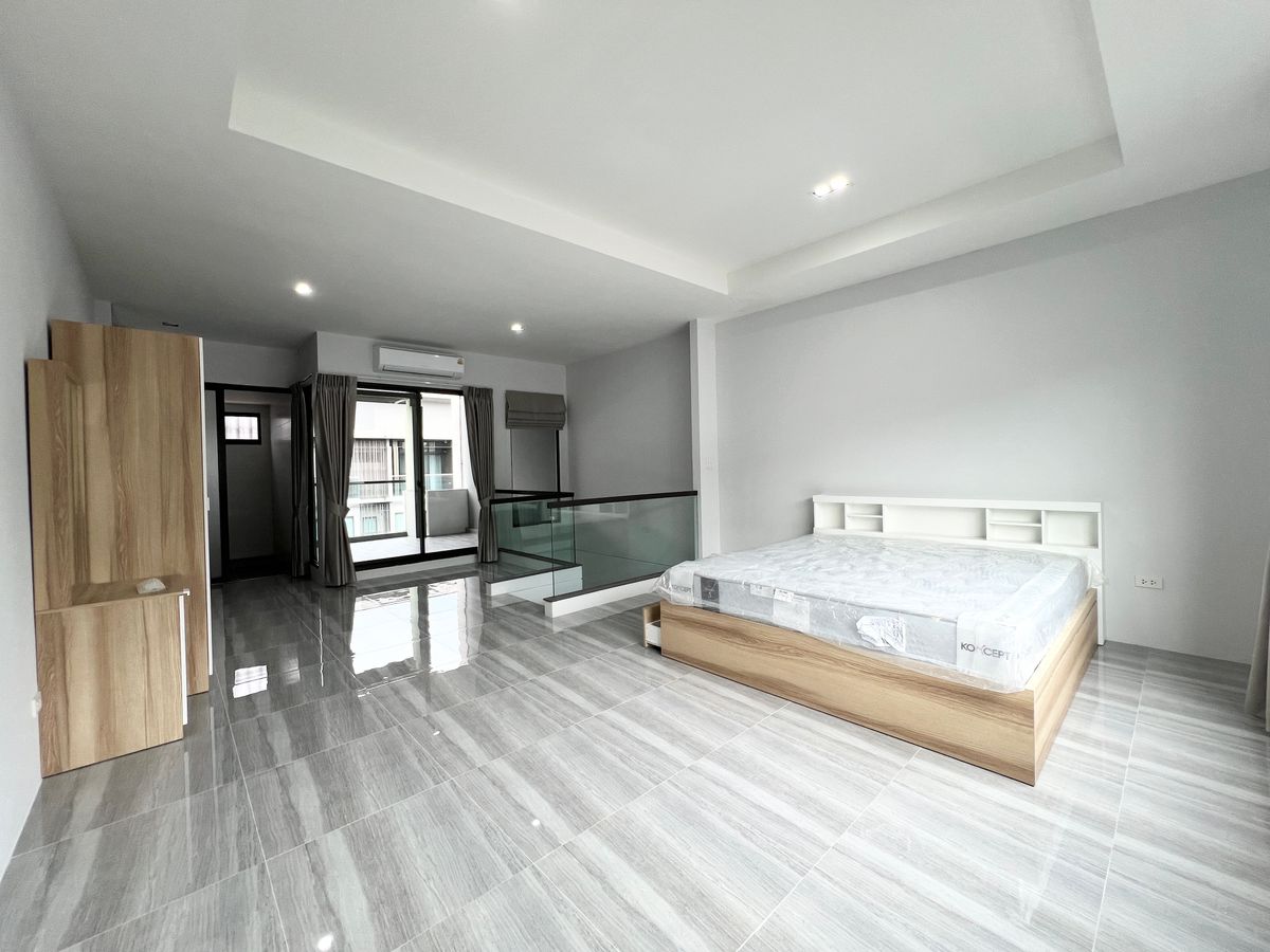 ทาวน์โฮมเกษตร นวมินทร์ ลาดปลาเค้า : ขาย ทาว์นโฮมหรู โครงการ The Landmark เอกมัย-รามอินทรา จาก Land and House บ้าน renovate ใหม่ เฟอร์ครบ พร้อมอยู่