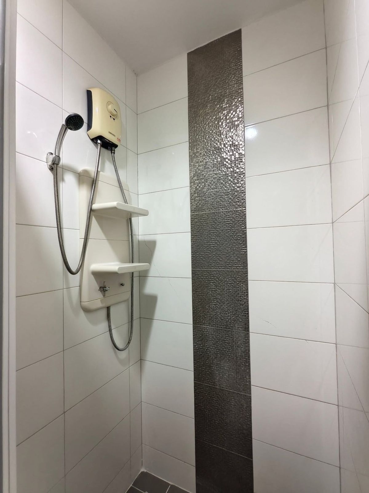 ขายคอนโดคลองเตย กล้วยน้ำไท : Hot ขายAspire Rama4 ห้องไซส์ใหญ่ 2นอน 1น้ำ วิวเเม่น้ำเจ้าพระยา ราคาดีมาก 4 ล้านเท่านั้น ราคาตร.ม.ไม่ถึงเเสน (062-4163966แพรว)