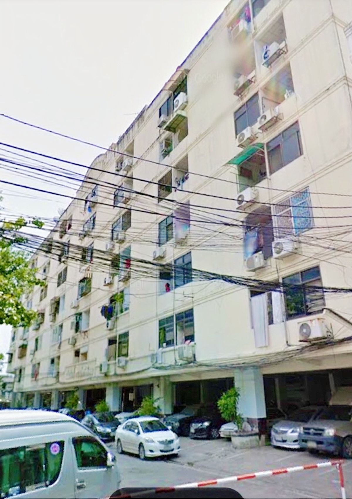 ขายคอนโดลาดพร้าว101 แฮปปี้แลนด์ : 🏠คอนโดลาดพร้าวแนวรถไฟฟ้า ห้อง Studio 30 ตรม. ใกล้ถนนใหญ่ ราคาต่ำกว่าตลาด เพื่อ Renovat พักอาศัย ซื้อมาขายไปคุ้ม