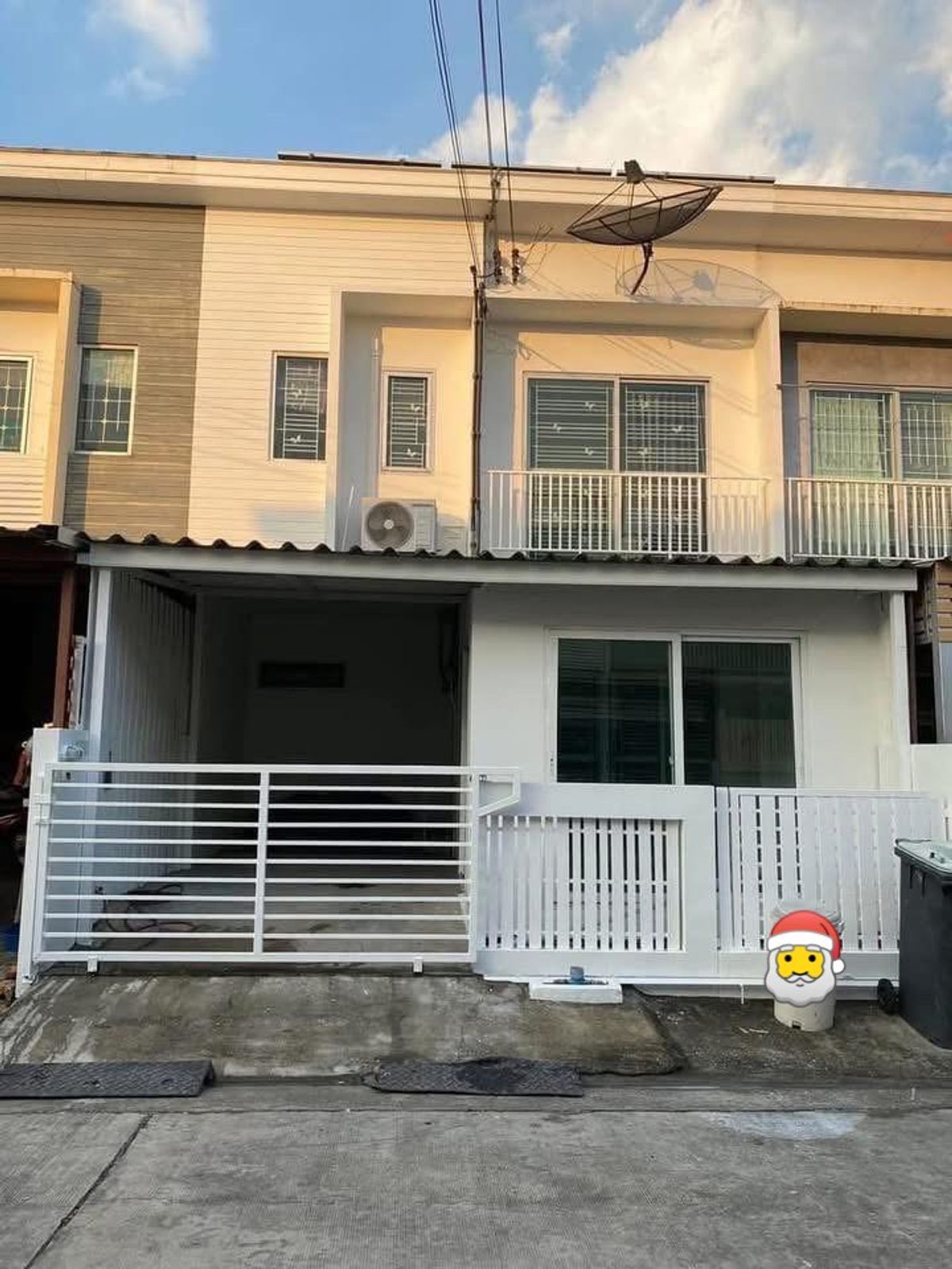 ให้เช่าทาวน์โฮมแจ้งวัฒนะ เมืองทอง : 🏡✨ ให้เช่าทาวน์โฮม 2 ชั้น หมู่บ้านเดอะคอนเนค แจ้งวัฒนะ–เมืองทองธานี 📍ทำเลดี ใกล้เมืองทอง ใกล้ทางด่วน เดินทางสะดวกทุกทิศ 💰 ค่าเช่าเพียง 15,000 บาท/เดือน