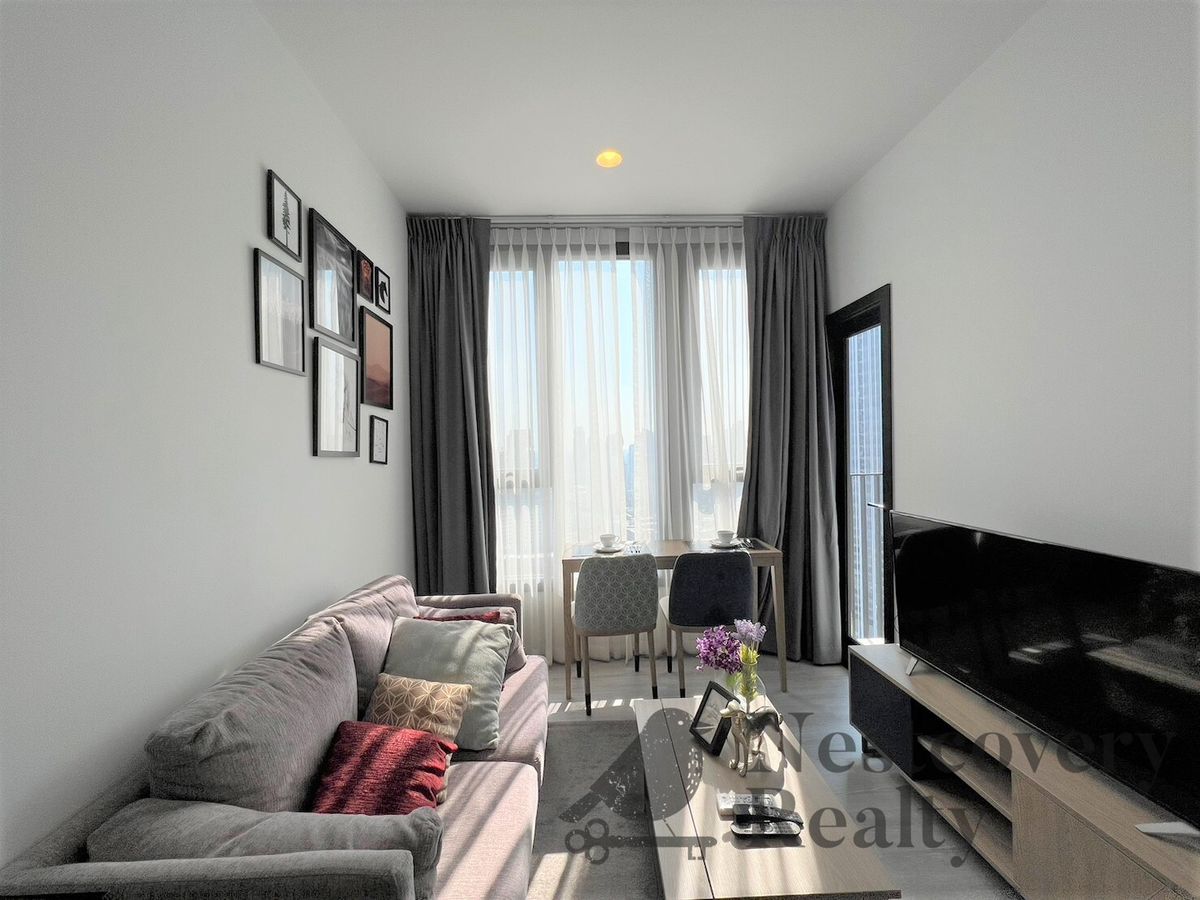 ขายคอนโดสุขุมวิท อโศก ทองหล่อ : For Sale with tenant! 1 Bedroom at XT Ekkamai by Nestcovery