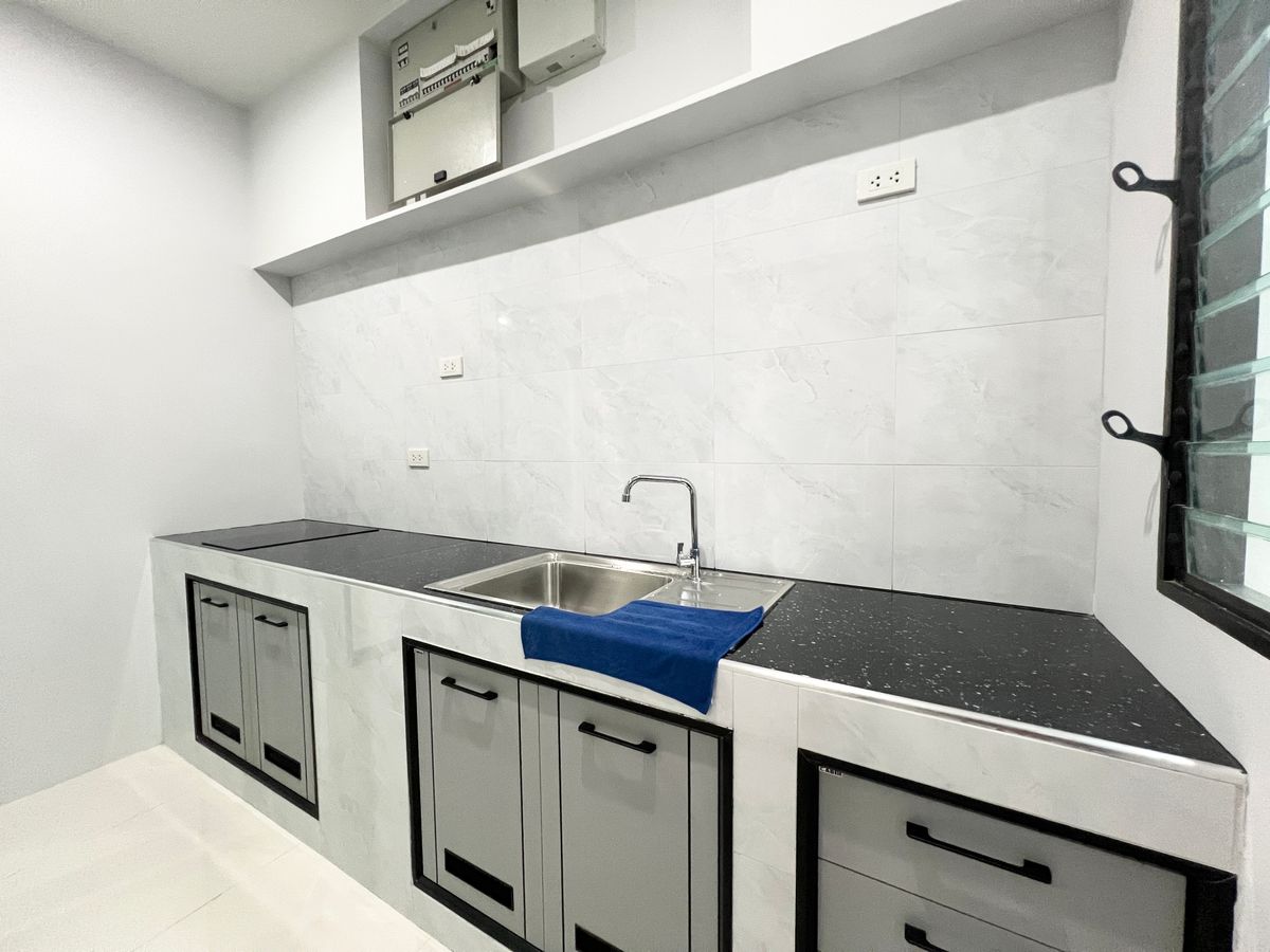 ทาวน์โฮมเกษตร นวมินทร์ ลาดปลาเค้า : ขาย ทาว์นโฮมหรู โครงการ The Landmark เอกมัย-รามอินทรา จาก Land and House บ้าน renovate ใหม่ เฟอร์ครบ พร้อมอยู่