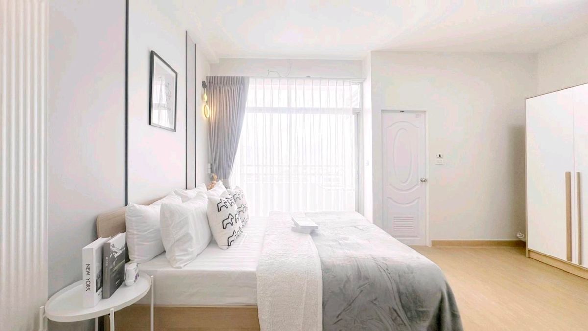 For SaleCondoPattanakan, Srinakarin : Stay comfortably without having to squeeze the function. It will work. Will be easy to rent Because the location is the best near the expressway near the train! 🌳 Thai Narong Tower Project 🌳