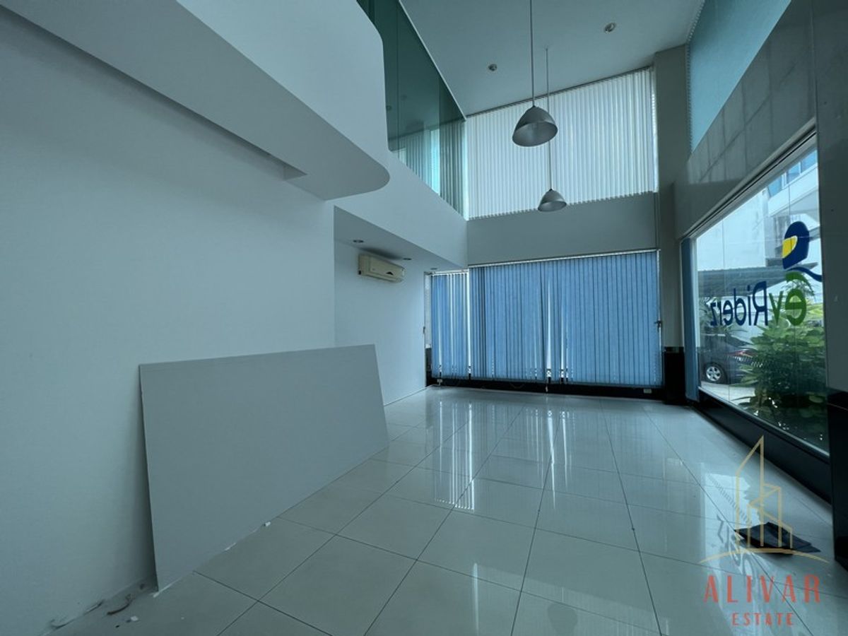 ให้เช่าอาคารพาณิชย์วงเวียนใหญ่ เจริญนคร : RB022623 ให้เช่า อาคารพาณิชย์ 4ชั้น พร้อมโกดัง เจริญนคร 34 (ว่าง เดือนสิงหา 2025)